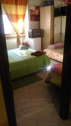 Üç Kişilik Oda, Ortak Banyo (external Camping)