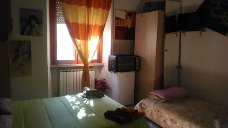 Üç Kişilik Oda, Ortak Banyo (external Camping)