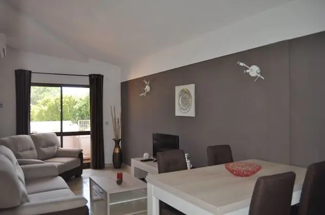 Apart Daire, 2 Yatak Odası, Havuz Manzaralı, Zemin Kat (5-11)