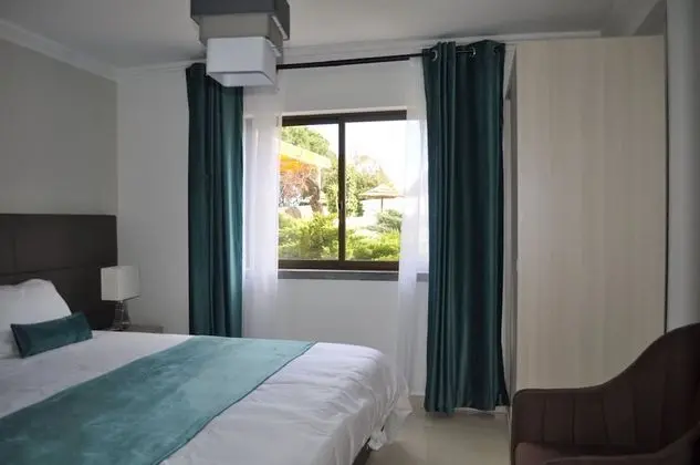 Apart Daire, 2 Yatak Odası, Havuz Manzaralı, Zemin Kat (5-11)