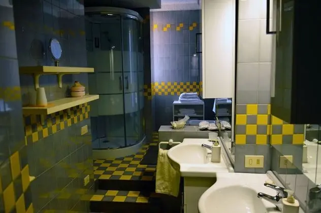 Premium Dört Kişilik Oda, Balkon, Kısmi Deniz Manzaralı