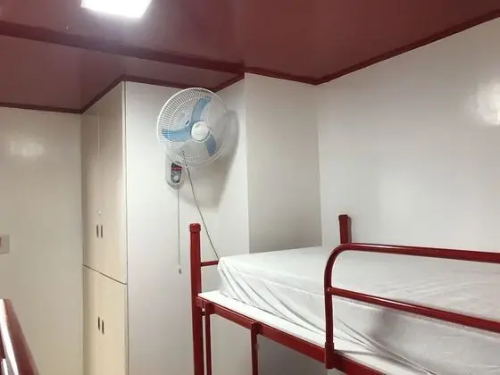 Ortak Ranzalı Oda, Sadece kadınlar için