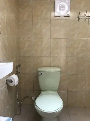 Ortak Ranzalı Oda, Sadece kadınlar için