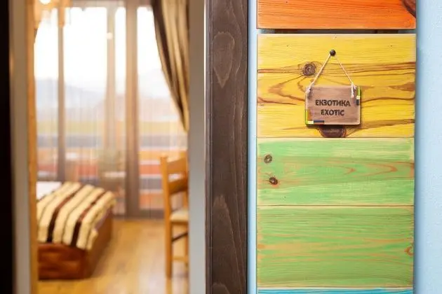 Design Tek Büyük Yataklı Oda, Dağ Manzaralı