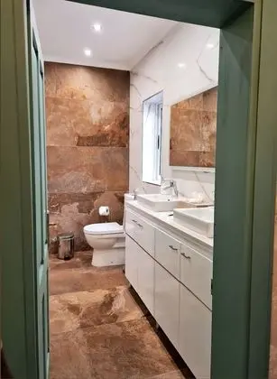 Family Oda, Banyolu/Duşlu (GUZA SUITE)