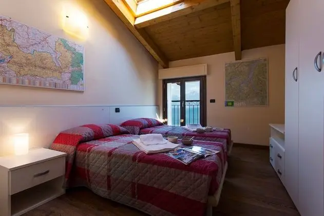 Apart Daire, 3 Yatak Odası, Balkon, Göl Manzaralı