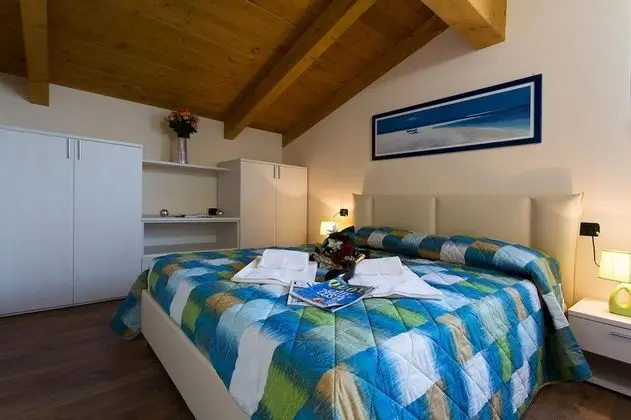 Apart Daire, 3 Yatak Odası, Balkon, Göl Manzaralı