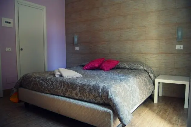 Tek Büyük Yataklı Oda, Balkon