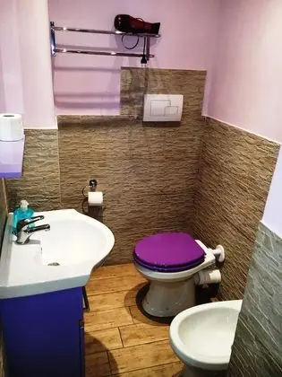 Tek Büyük Yataklı Oda, Balkon