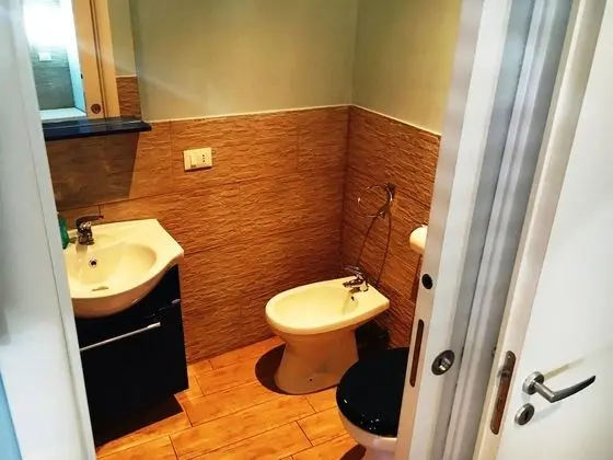 Tek Büyük Yataklı Oda, Balkon