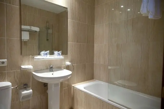 Standard Tek Büyük Yataklı Oda, 1 Çift Kişilik veya 2 Tek Kişilik Yatak
