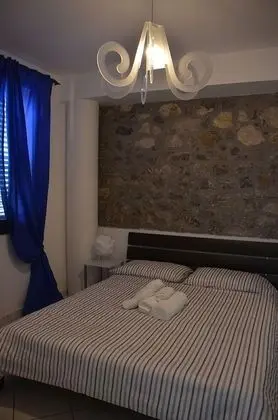 Üç Kişilik Oda