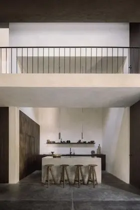 Ev