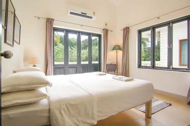 Villa, 3 Yatak Odası, Havuz Manzaralı