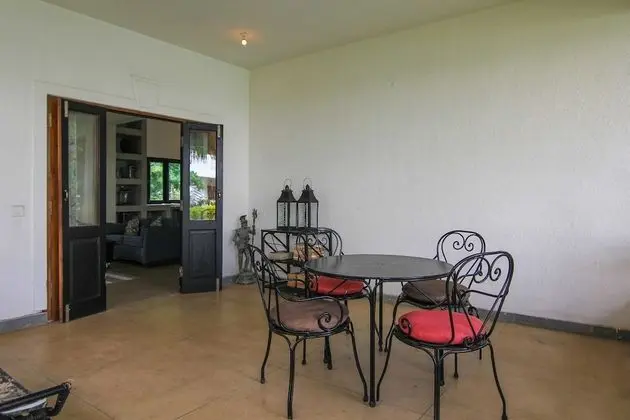 Villa, 3 Yatak Odası, Havuz Manzaralı