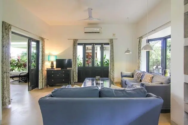 Villa, 3 Yatak Odası, Havuz Manzaralı
