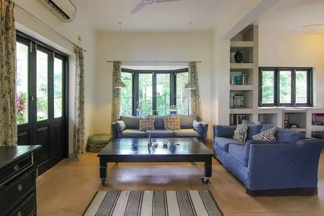 Villa, 3 Yatak Odası, Havuz Manzaralı