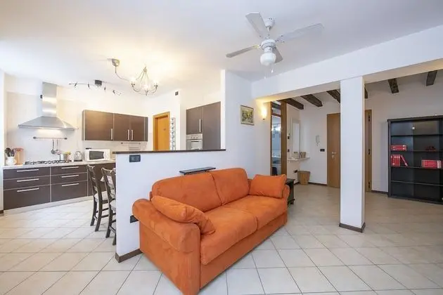 Family Apart Daire, 1 Çift Kişilik Yatak ve Çekyat (Casa Azzurra 150mt From Lake)