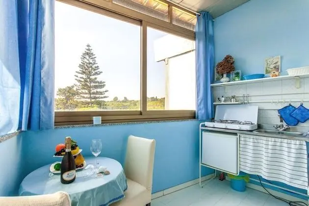 Family Apart Daire, 1 Çift Kişilik Yatak, Denize Bakan (Casa Azzurra Front Beach)