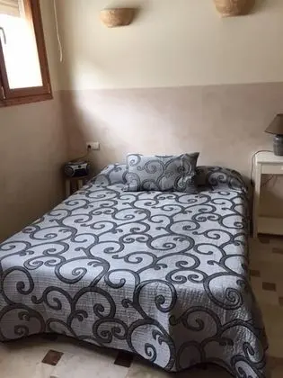 Standard Büyük Yataklı Tek Kişilik Oda