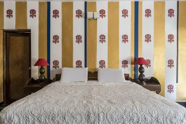 Premium Oda, 1 Büyük (Queen) Boy Yatak, Sigara İçilebilir, Bahçe Manzaralı