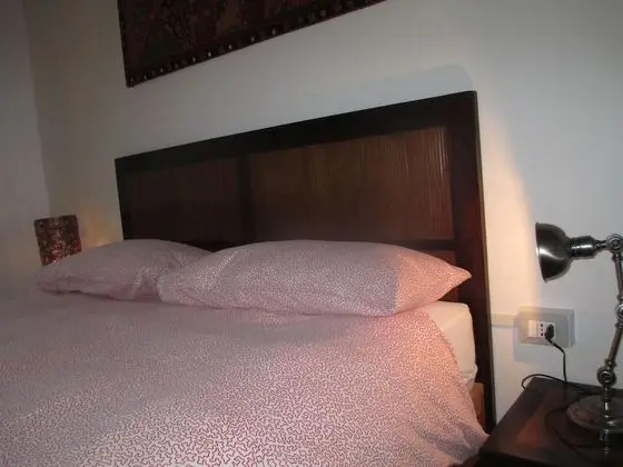 Tek Büyük Yataklı Oda, Ortak Banyo