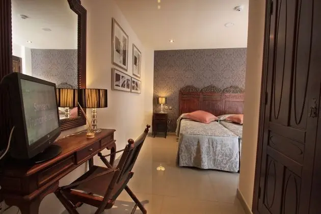 Tek Büyük Yataklı Oda