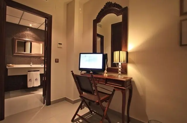 Tek Büyük Yataklı Oda