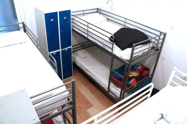 Ortak Ranzalı Oda, Karma Ranzalı Oda, Ortak Banyo (1 bed in 6 bed dorm)