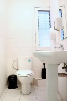 Ortak Ranzalı Oda, Karma Ranzalı Oda, Ortak Banyo (1 bed in 6 bed dorm)