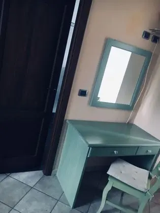 Büyük Yataklı Tek Kişilik Oda