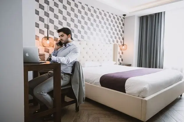 Deluxe Oda, 1 En Büyük (King) Boy Yatak