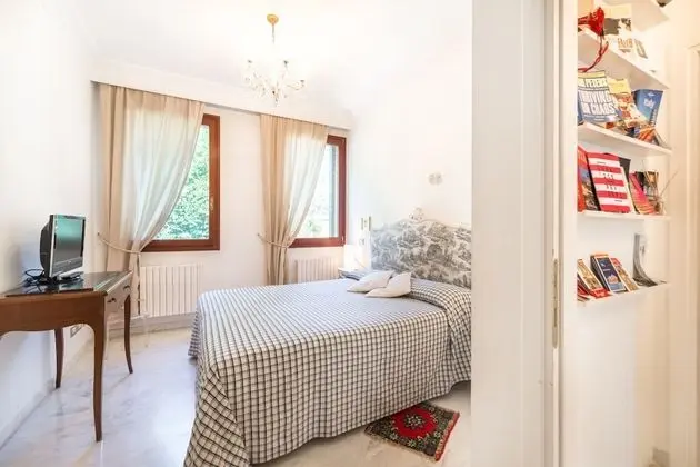 Tek Büyük veya İki Ayrı Yataklı Oda