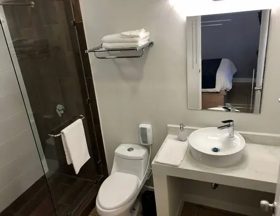 Standard Oda, 1 Büyük (Queen) Boy Yatak