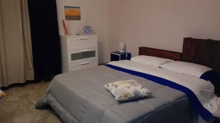 Tek Büyük Yataklı Oda, Balkon (Azzurra)