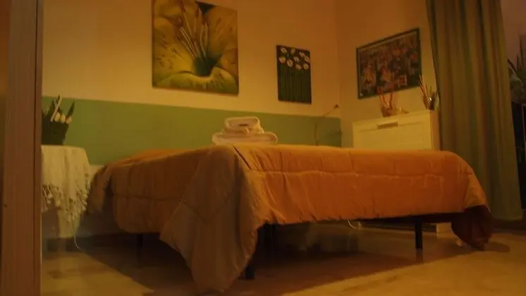 Tek Büyük Yataklı Oda (Verde)