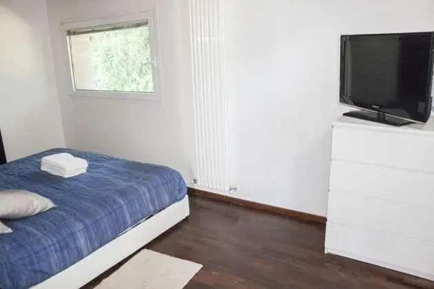 Apart Daire, 6 Yatak Odası