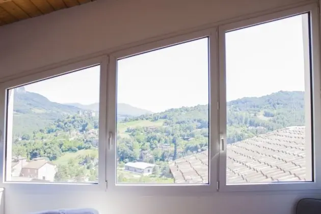 Apart Daire, 6 Yatak Odası