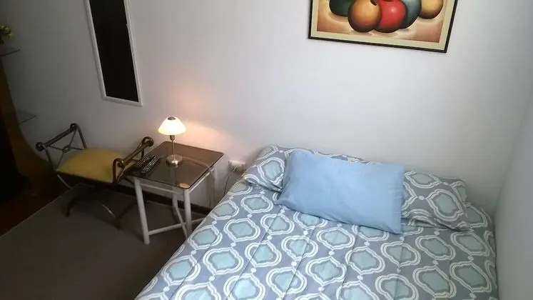 Tek Büyük Yataklı Oda