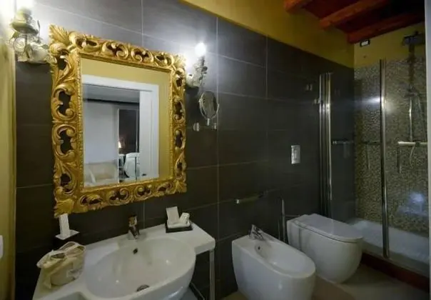 Standard Tek Büyük Yataklı Oda (Pegaso)