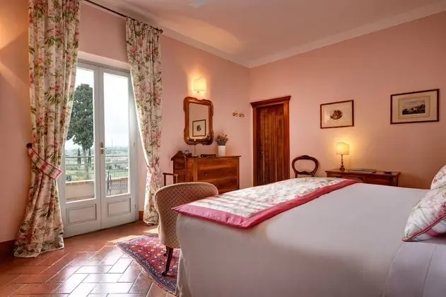 Tek Büyük Yataklı Oda, Balkon