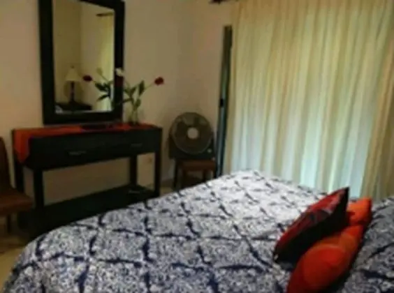 Apart Daire, 1 En Büyük (King) Boy Yatak ve Çekyat, Sigara İçilmez, Okyanus Manzaralı