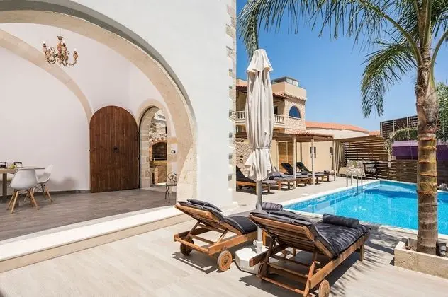 Luxury Villa