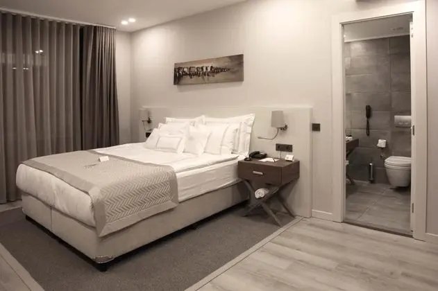 Standart Oda, Şehir Manzaralı