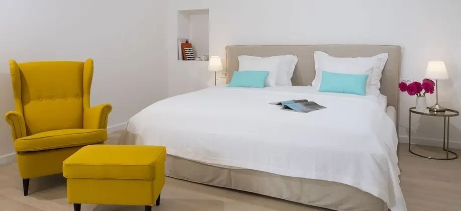Luxury Two Bedroom Apartment with Terrace and Sea View