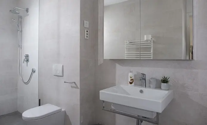 Luxury Two Bedroom Apartment with Terrace and Sea View
