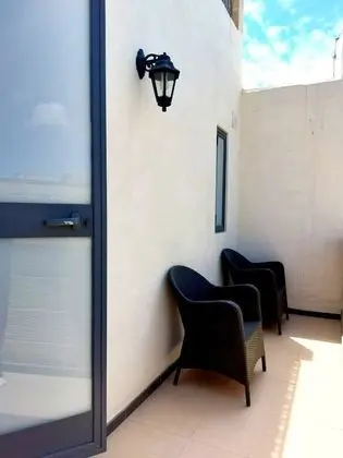 Tek Büyük Yataklı Oda, Teras (Mosta)