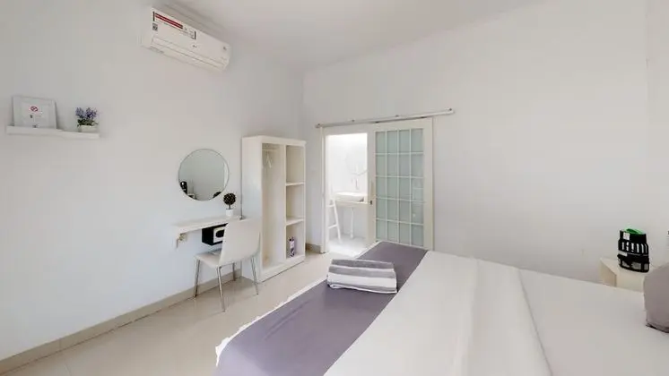 Villa (With Double Bed)