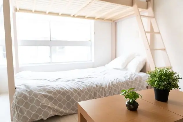 Dört Kişilik Oda, Ortak Banyo