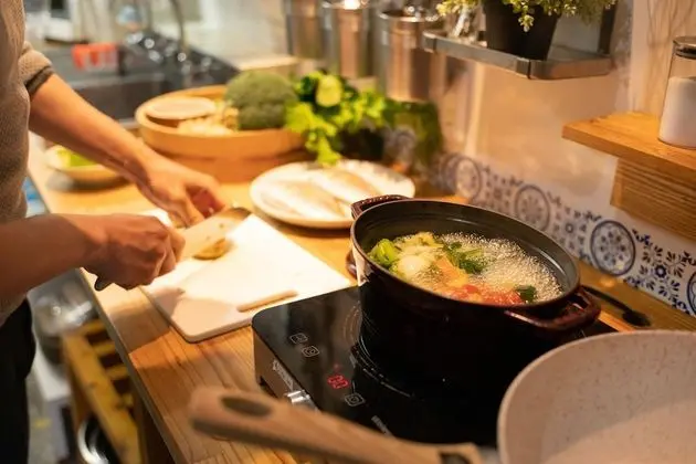 Dört Kişilik Oda, Ortak Banyo